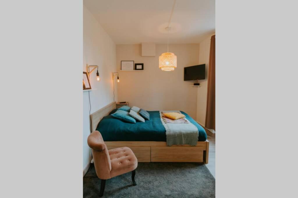 Les Berges Du Roubion Studio Cosy Et Moderne Montélimar Exterior foto